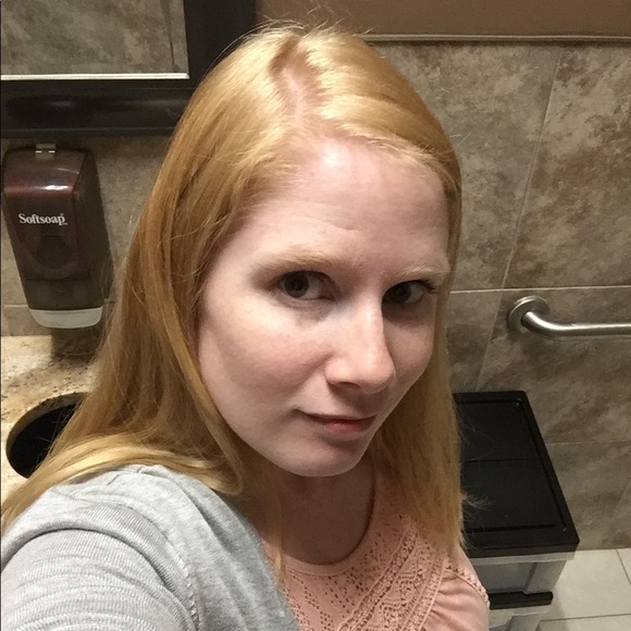 kellyanne822